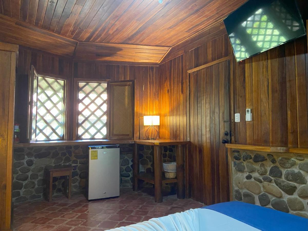 Bungalows Malu Cahuita Dış mekan fotoğraf