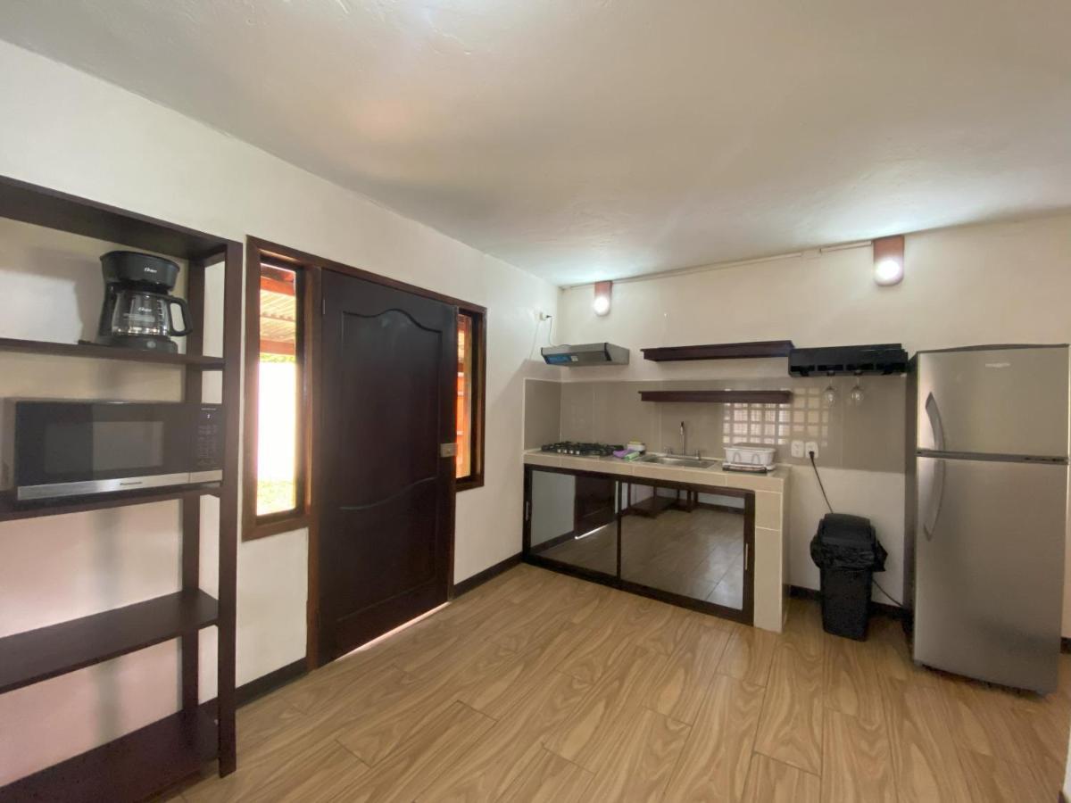 Bungalows Malu Cahuita Dış mekan fotoğraf